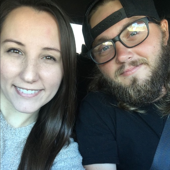 Meet your Posher - Picture 2 of 7